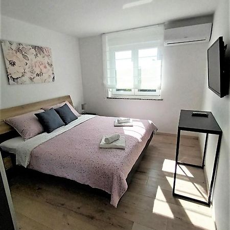 Apartman Dori Pula Exteriér fotografie